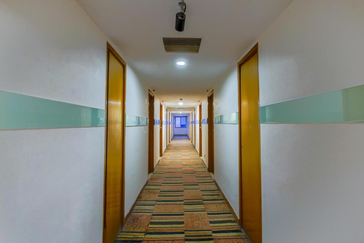 Gis Select Banjara Hill Hotel Hyderabad Eksteriør billede