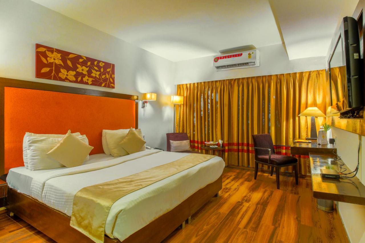 Gis Select Banjara Hill Hotel Hyderabad Eksteriør billede