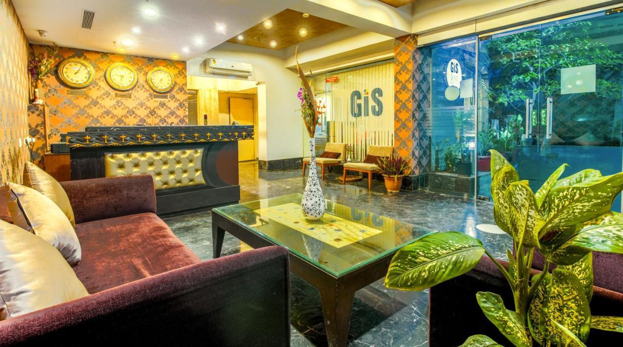 Gis Select Banjara Hill Hotel Hyderabad Eksteriør billede
