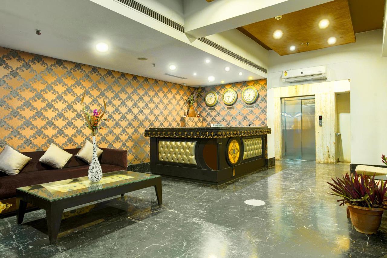 Gis Select Banjara Hill Hotel Hyderabad Eksteriør billede