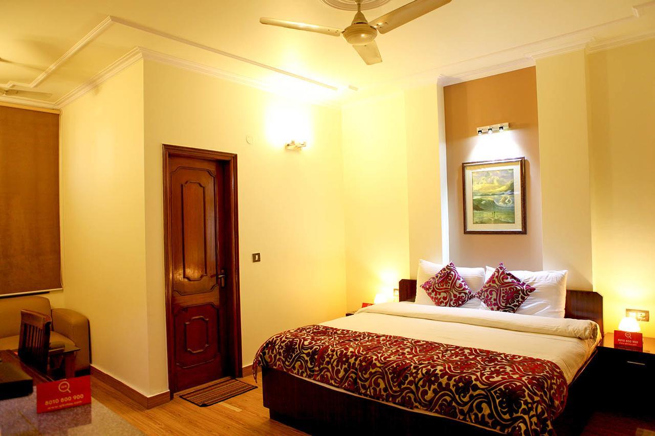 Gis Select Banjara Hill Hotel Hyderabad Eksteriør billede